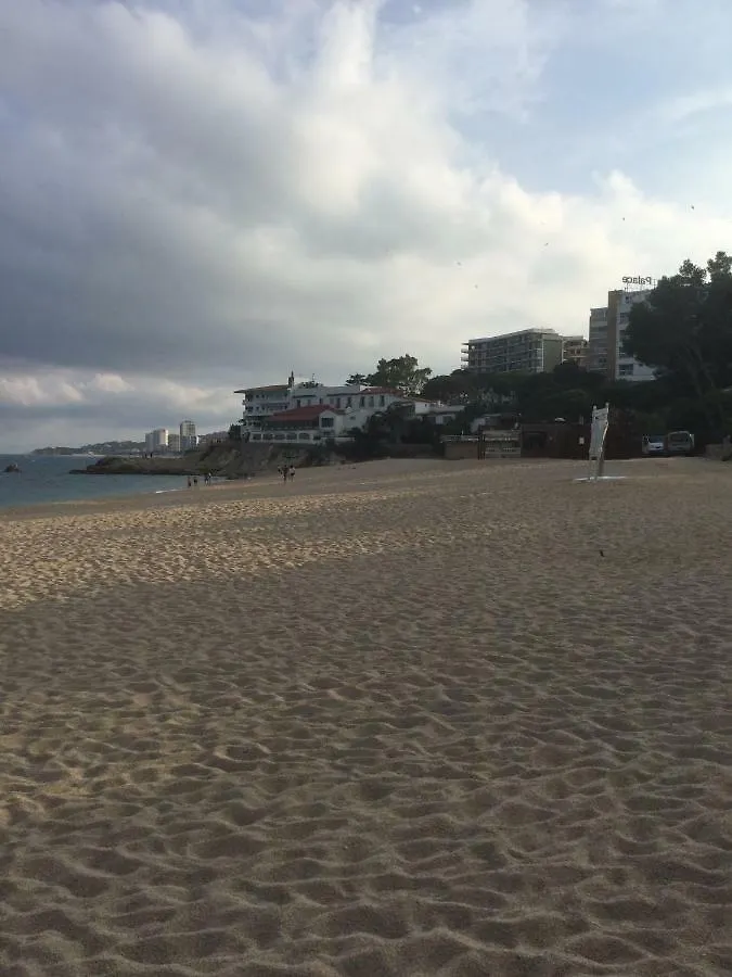 El Apartamento Luminoso Platja d'Aro 0*,
